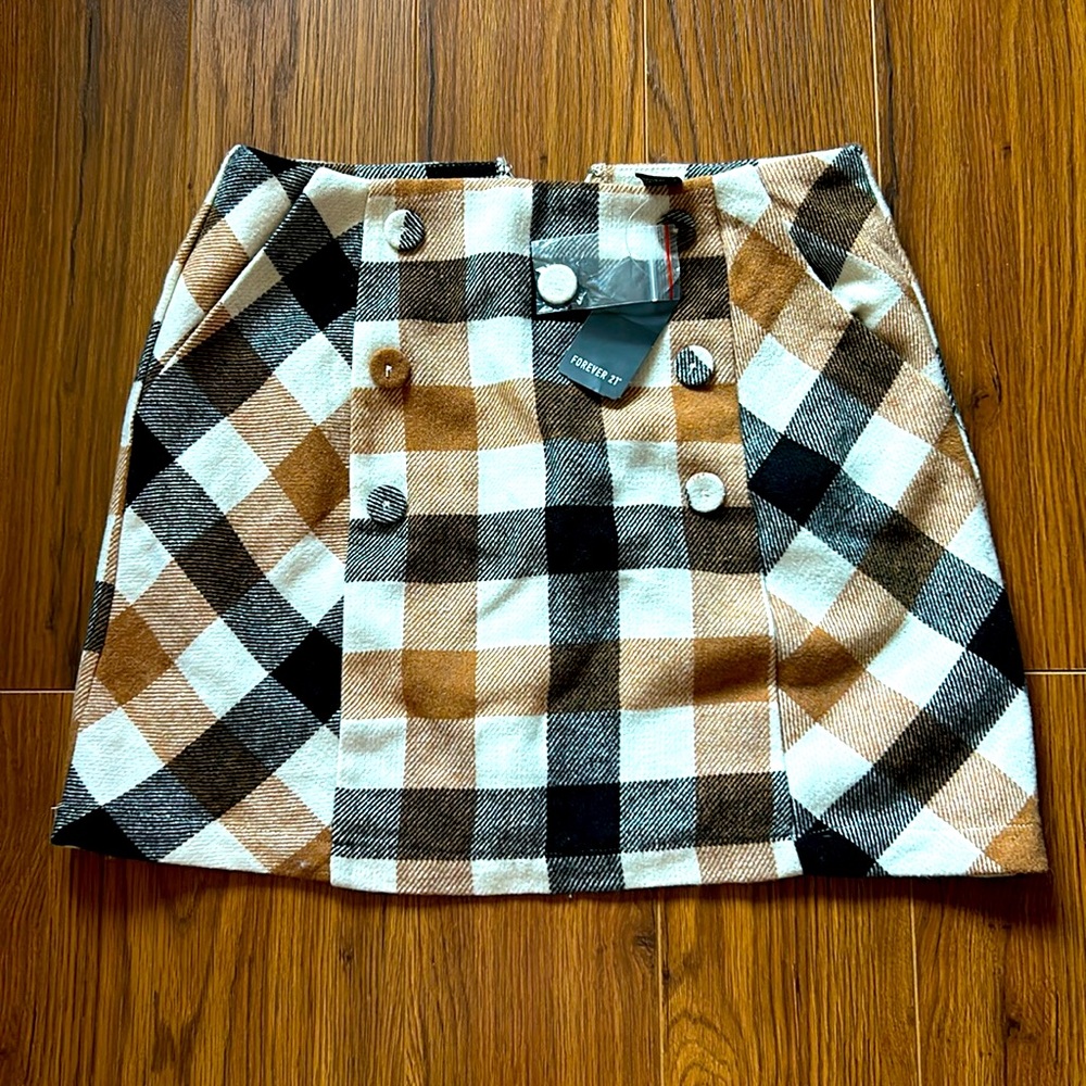 NWT FOREVER21 Knit skirt